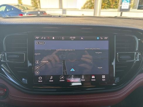 Used 2024 Dodge Durango SRT image 11