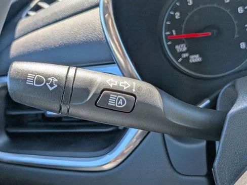 Used 2023 Chevrolet Equinox LT AWD/4WD image 26