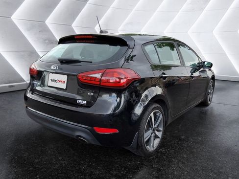 Used 2017 Kia Forte EX FWD image 4
