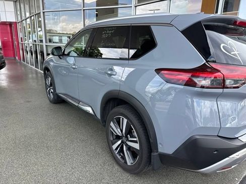 Used 2023 Nissan Rogue Platinum w/ Platinum Premium Package FWD image 7