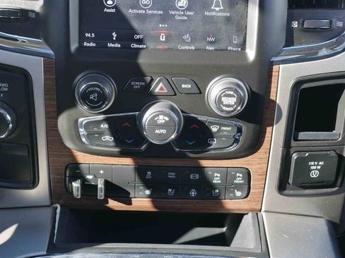 Used 2018 RAM 3500 Laramie image 8