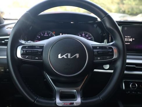 Used 2022 Kia K5 GT-Line FWD image 12