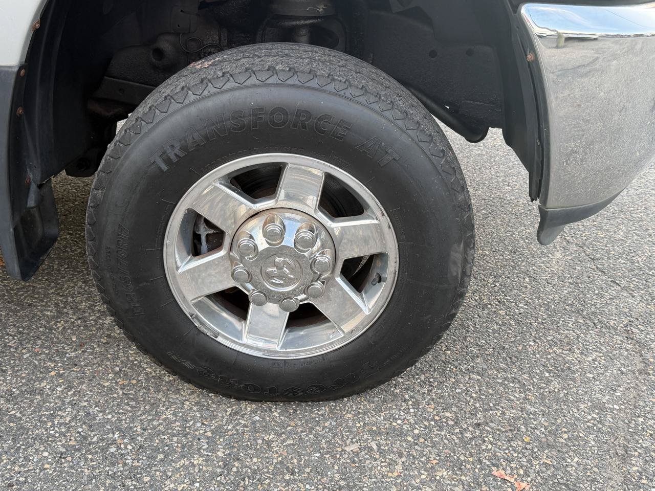 Used 2011 RAM 2500 SLT w/ Luxury Group AWD/4WD image 16