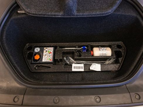 Used 2021 Polestar Polestar 2 AWD/4WD image 25