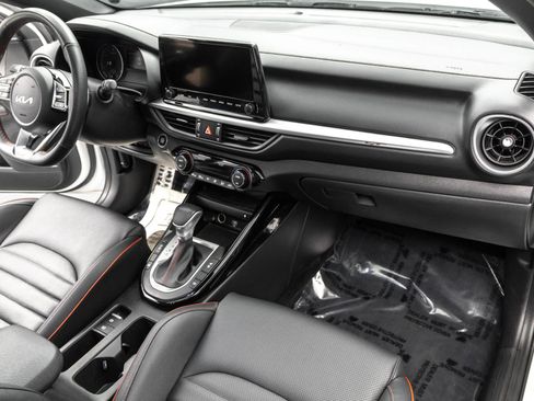 Used 2022 Kia Forte GT w/ GT2 Package image 39