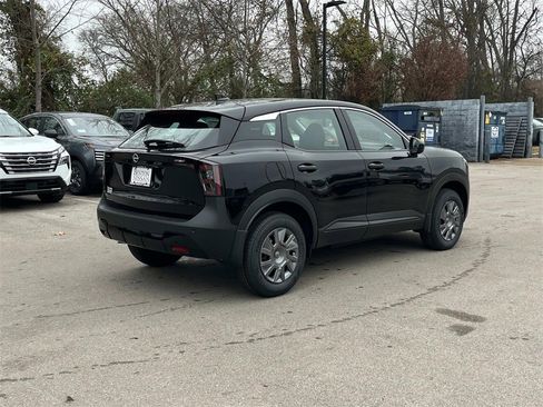 New 2026 Nissan Kicks S image 4