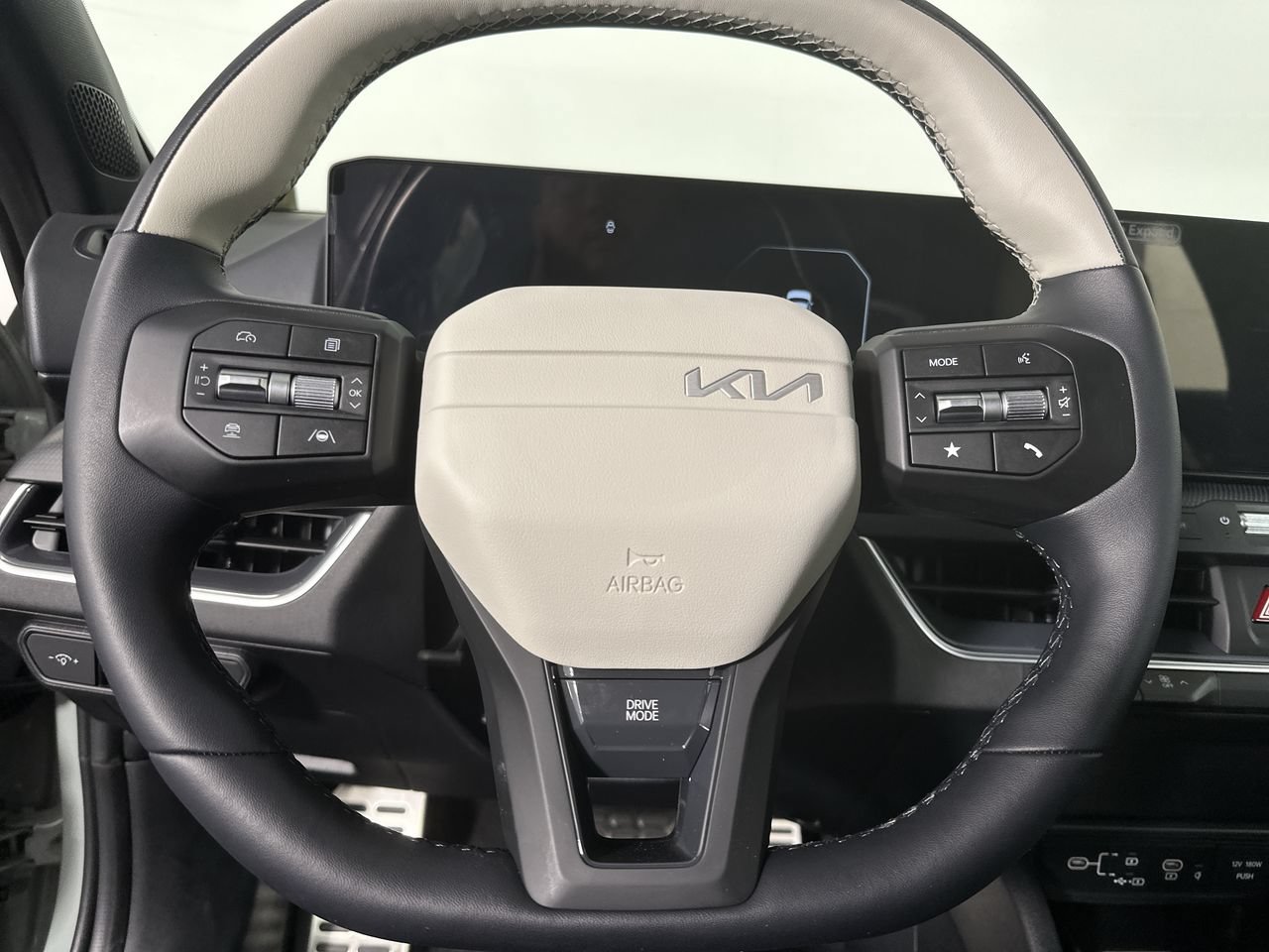 New 2027 Kia K4 GT-Line FWD image 9