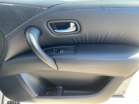 Used 2024 Nissan Armada SV image 20