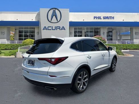 Certified 2024 Acura MDX FWD w/ Technology Package image 5