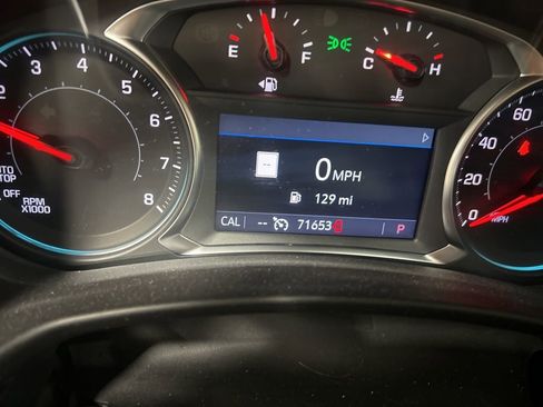 Used 2023 Chevrolet Equinox LT AWD/4WD image 5