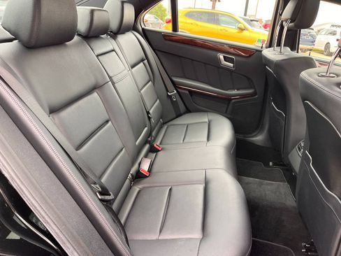 Used 2013 Mercedes-Benz E 350 4MATIC Sedan image 21