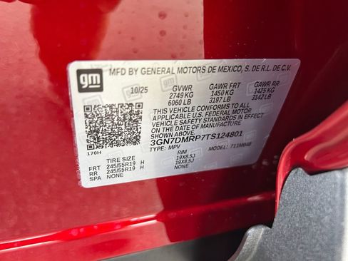 New 2026 Chevrolet Equinox EV LT image 34