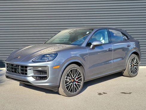 New 2026 Porsche Cayenne S AWD/4WD image 1