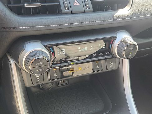 Used 2024 Toyota RAV4 XLE Premium w/ Weather Package AWD/4WD image 15