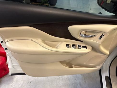Used 2019 Nissan Murano Platinum AWD/4WD image 10