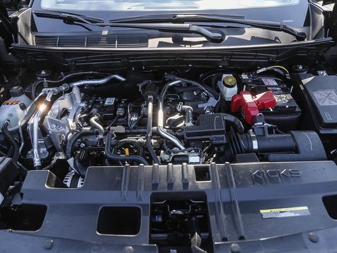 Used 2026 Nissan Kicks SV image 13