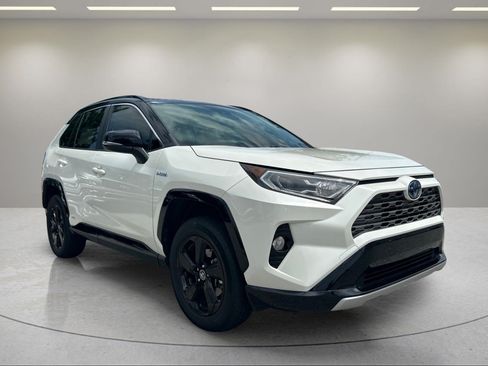 Used 2019 Toyota RAV4 XSE AWD/4WD image 7