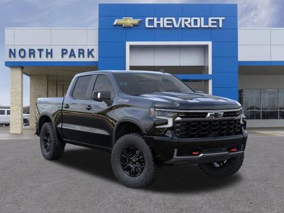 New 2026 Chevrolet Silverado 1500 ZR2 w/ LPO, Dark Essentials Package