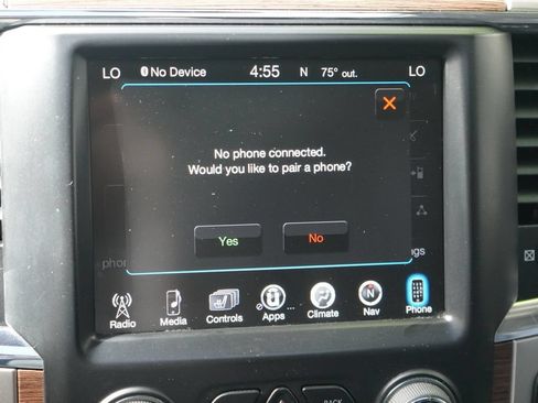Used 2015 RAM 1500 Laramie w/ Convenience Group AWD/4WD image 36