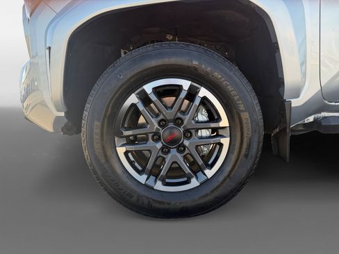 Used 2024 Toyota Tacoma TRD Sport w/ TRD Sport Upgrade Package image 14