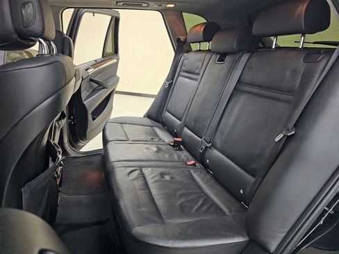 Used 2011 BMW X5 xDrive35d image 26