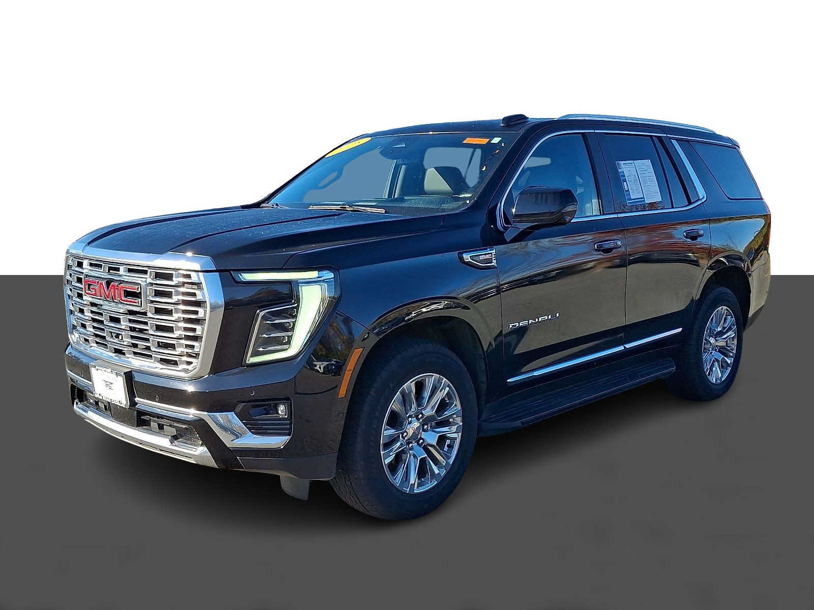 Used 2025 GMC Yukon Denali AWD/4WD image 3