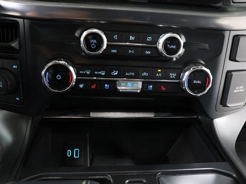 Used 2024 Ford F150 Lariat AWD/4WD image 10