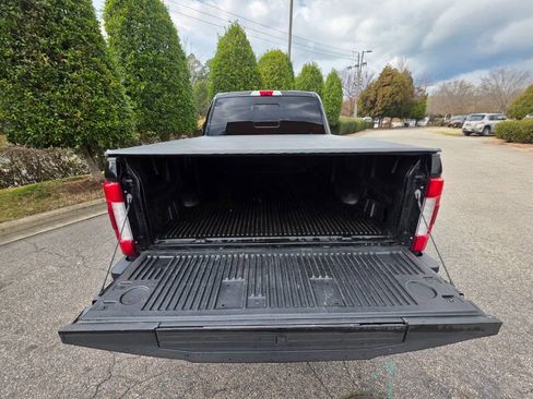 Used 2019 Ford F250 Limited image 5