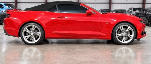 Used 2023 Chevrolet Camaro SS RWD image 2