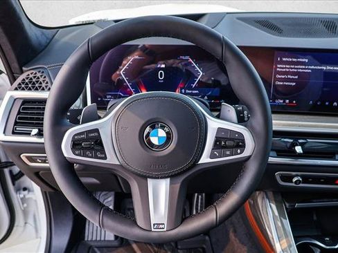 New 2027 BMW X7 xDrive40i w/ M Sport Package AWD/4WD image 13