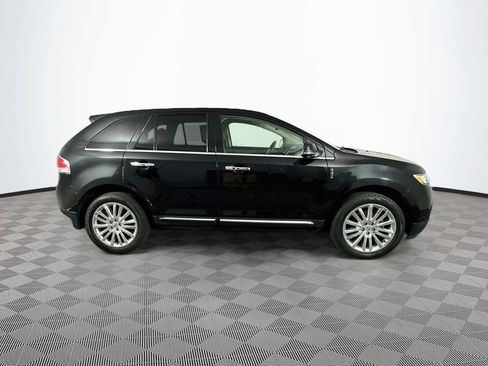 Used 2014 Lincoln MKX AWD w/ Equipment Group 102A image 11