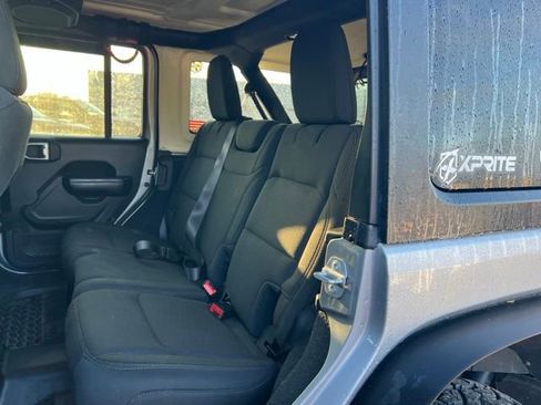 Used 2021 Jeep Wrangler Unlimited Sport AWD/4WD image 13