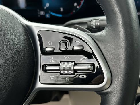 Certified 2022 Mercedes-Benz GLB 250 image 29