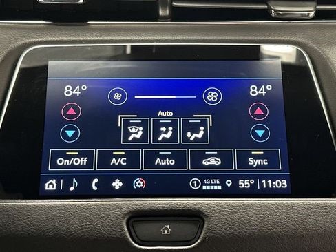 Used 2023 Cadillac XT4 Premium Luxury image 14