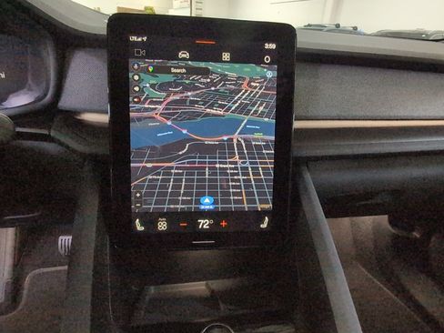 Certified 2024 Polestar Polestar 2 w/ Pilot Pack image 14