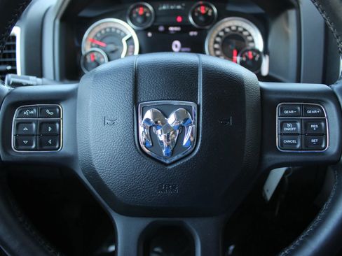 Used 2017 RAM 1500 Big Horn AWD/4WD image 15