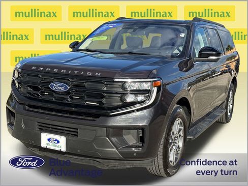 Certified 2025 Ford Expedition Max Active image 11
