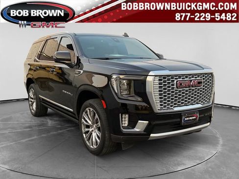 Used 2021 GMC Yukon Denali w/ Denali Premium Package AWD/4WD image 1