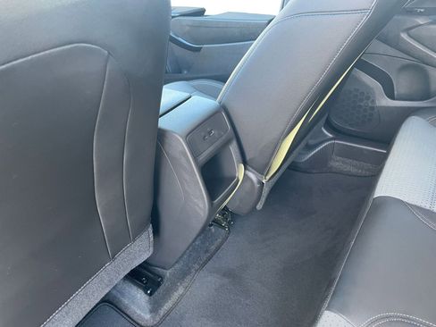 Used 2025 Chevrolet Trax LT image 23