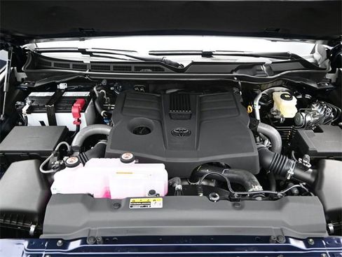 New 2026 Toyota Tundra Limited image 17