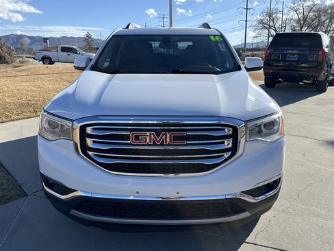 Used 2018 GMC Acadia SLT image 8