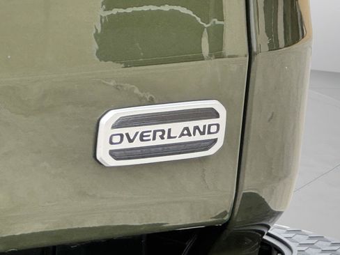 Used 2022 Jeep Gladiator Overland w/ Popular Equipment Package AWD/4WD image 13