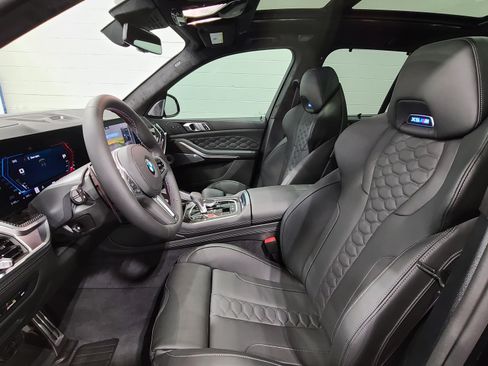 New 2026 BMW X5 M Competition w/ Executive Package AWD/4WD image 12