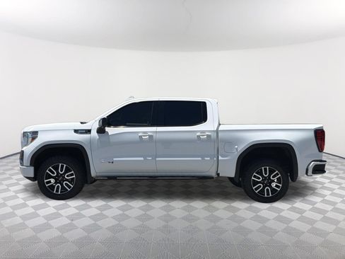 Used 2022 GMC Sierra 1500 AT4 w/ AT4 Premium Package AWD/4WD image 2