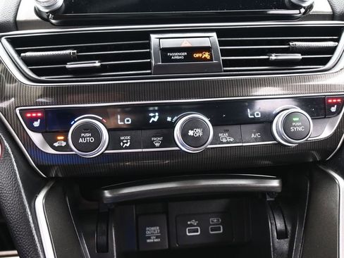 Used 2021 Honda Accord Sport image 26