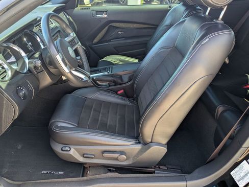 Used 2014 Ford Mustang GT Premium w/ Electronics Package RWD image 11