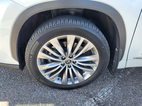 Used 2022 Toyota Highlander Platinum image 26