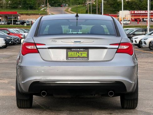 Used 2013 Chrysler 200 Limited w/ Sun/Sound Group FWD image 6