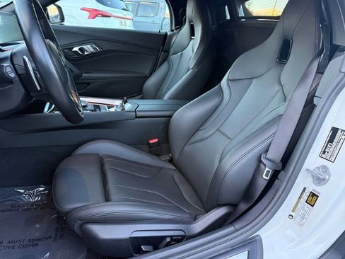 Used 2025 BMW Z4 sDrive30i image 12