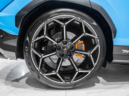 Used 2024 Lamborghini Urus Performante image 17